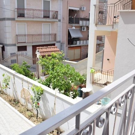 Casa Di Marco2 Appartement Canosa di Puglia Buitenkant foto