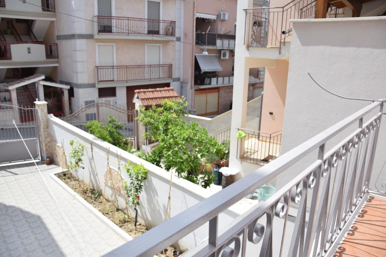 Casa Di Marco2 Appartement Canosa di Puglia Buitenkant foto